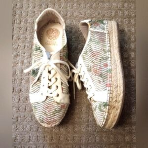 Vince Camuto Perforated Floral Leather Espadrille Platform Sneakers